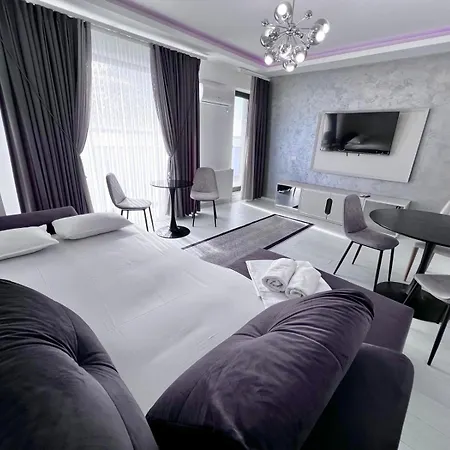 Solid Barrels Luxury Apartments Mamaia Exterior foto