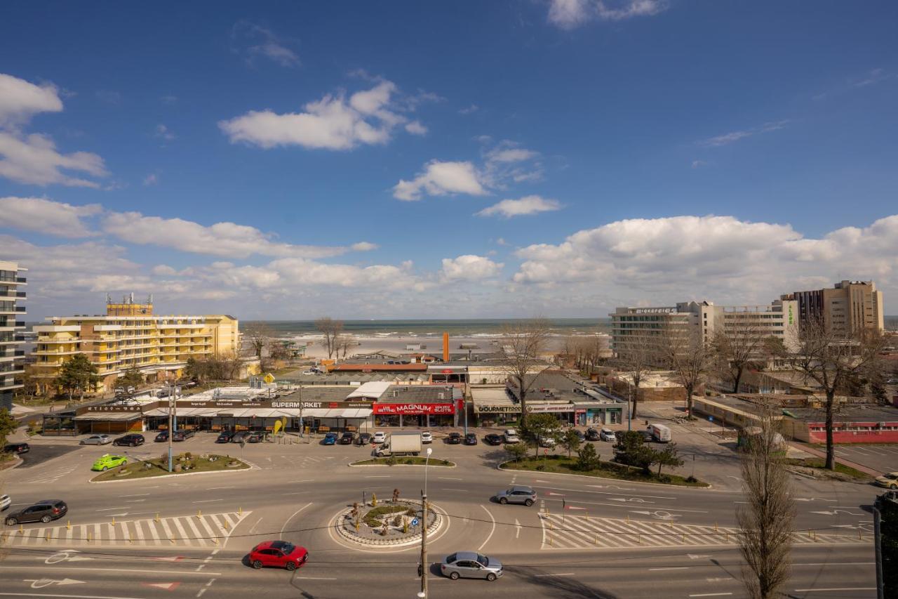Solid Barrels Luxury Mamaia
