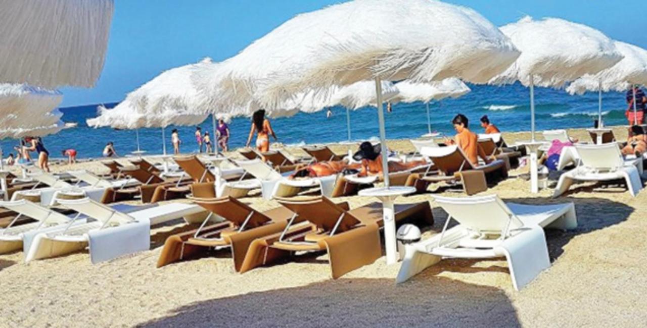 Solid Barrels Luxury * Mamaia