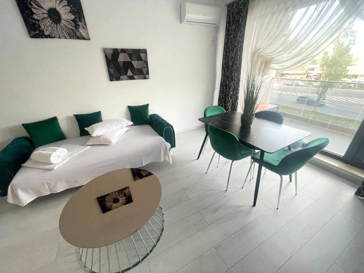 Solid Barrels Luxury * Mamaia