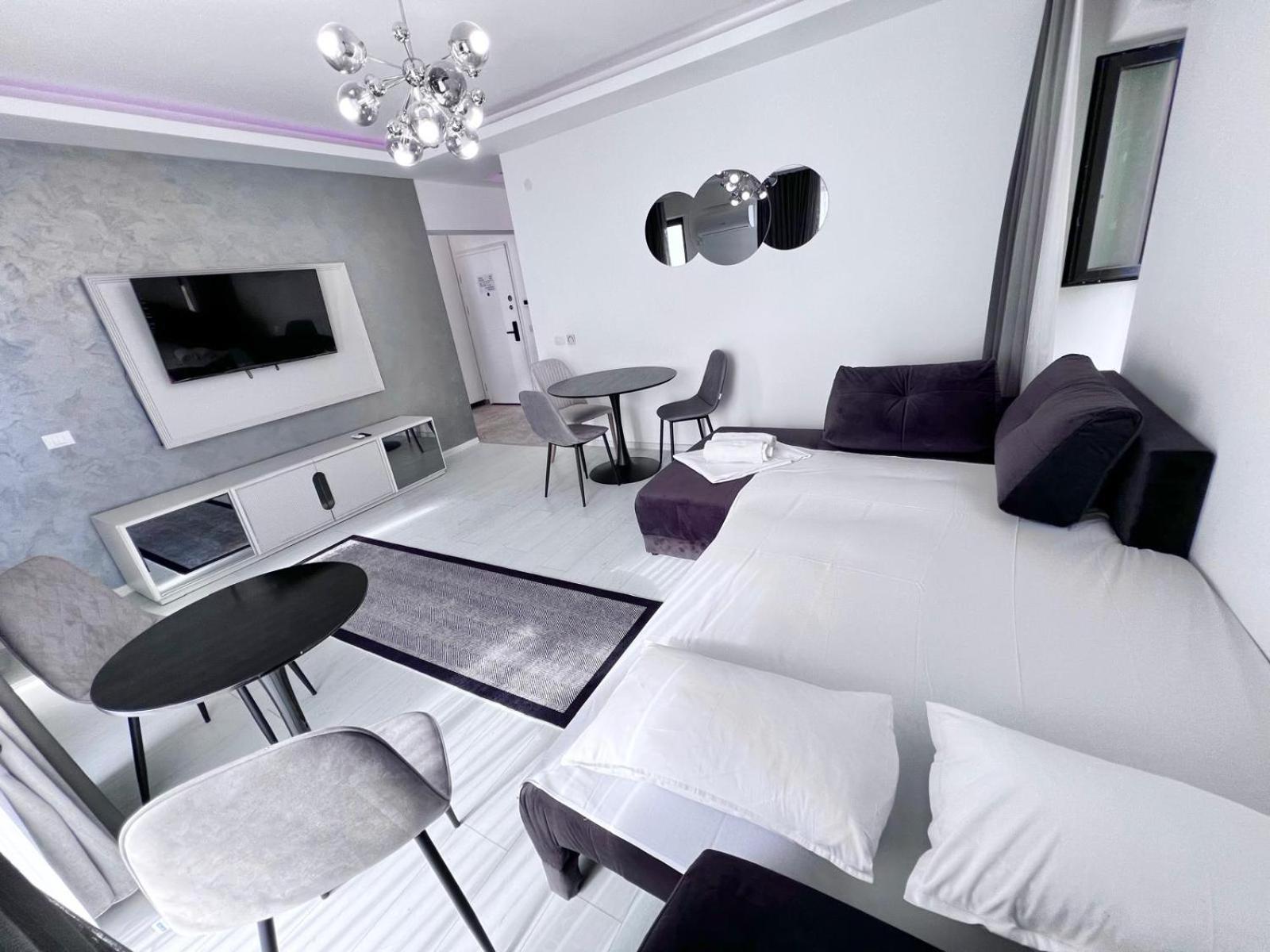 Solid Barrels Luxury Mamaia