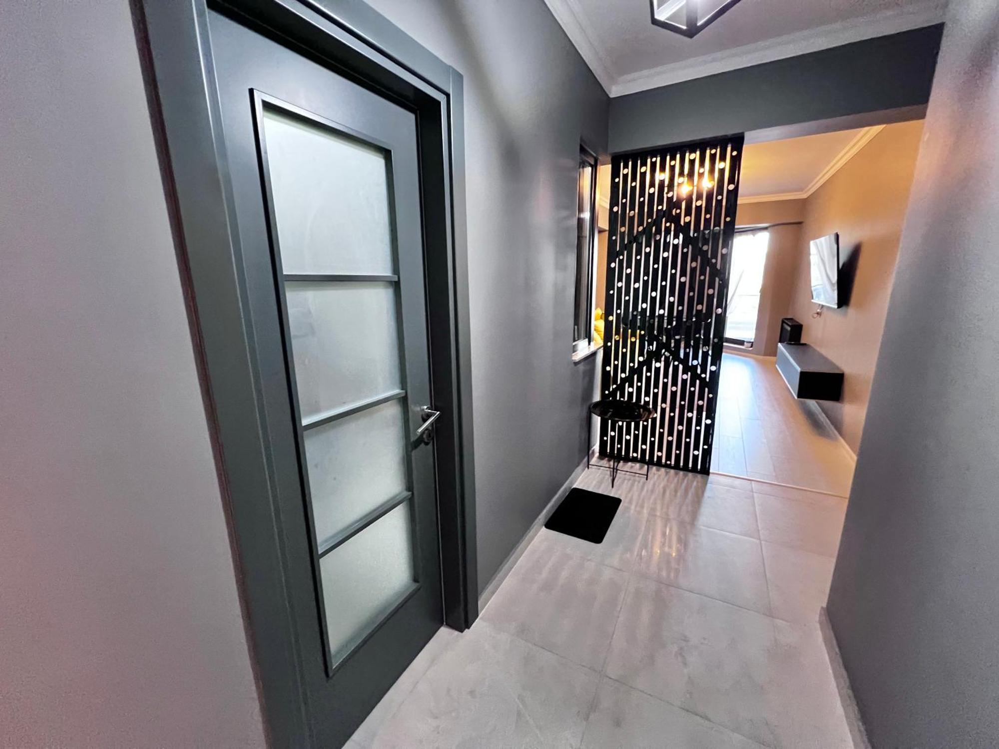 Solid Barrels Luxury Apartament *